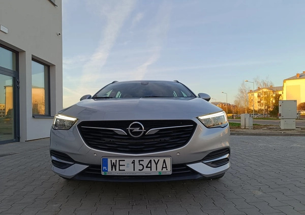 Opel Insignia cena 65000 przebieg: 133000, rok produkcji 2019 z Chełm małe 596